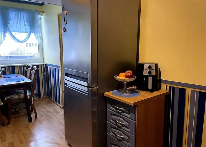 Kena Korter Kesklinnas Ja Ranna Laehedal!